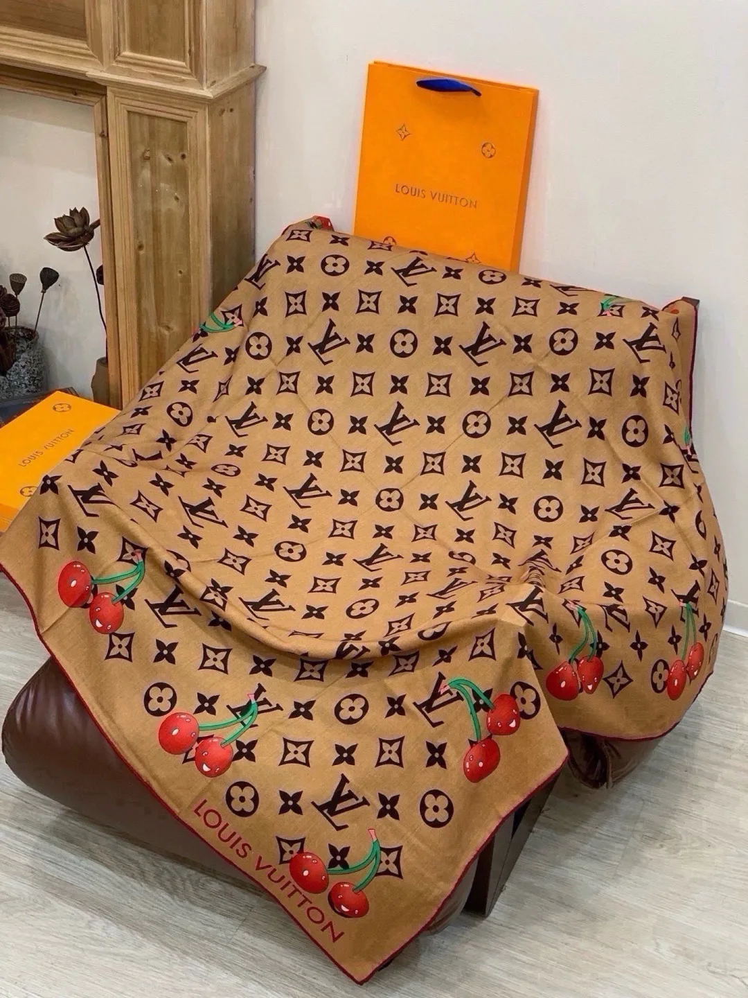 Шарфы Louis Vuitton 17901368