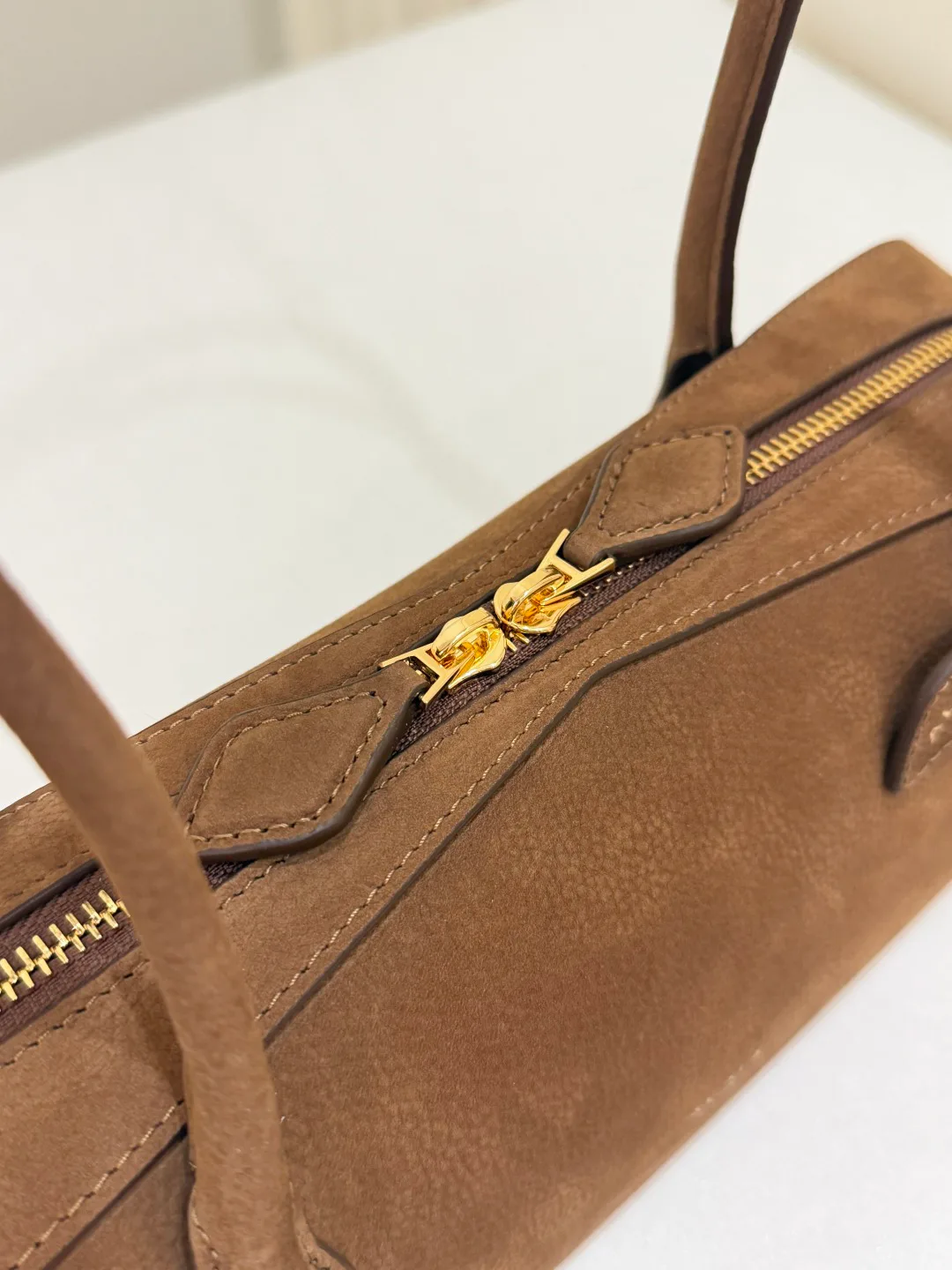 Классические Сумки Женские Alaia 9166500