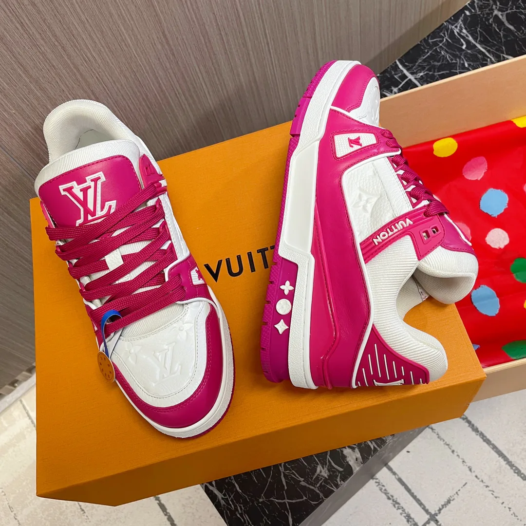 Кроссовки Женские Louis Vuitton 3470510