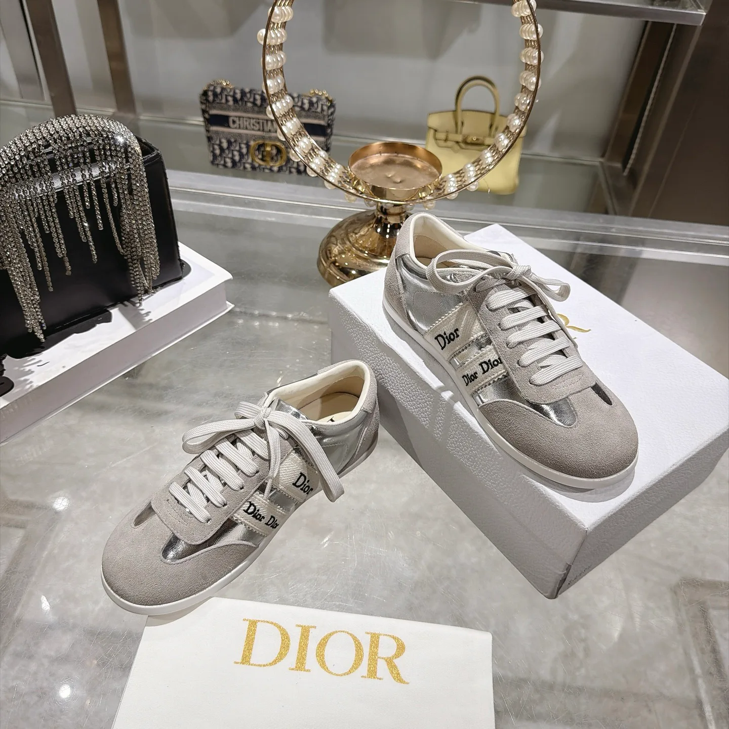 Кроссовки Женские Christian Dior 18366859
