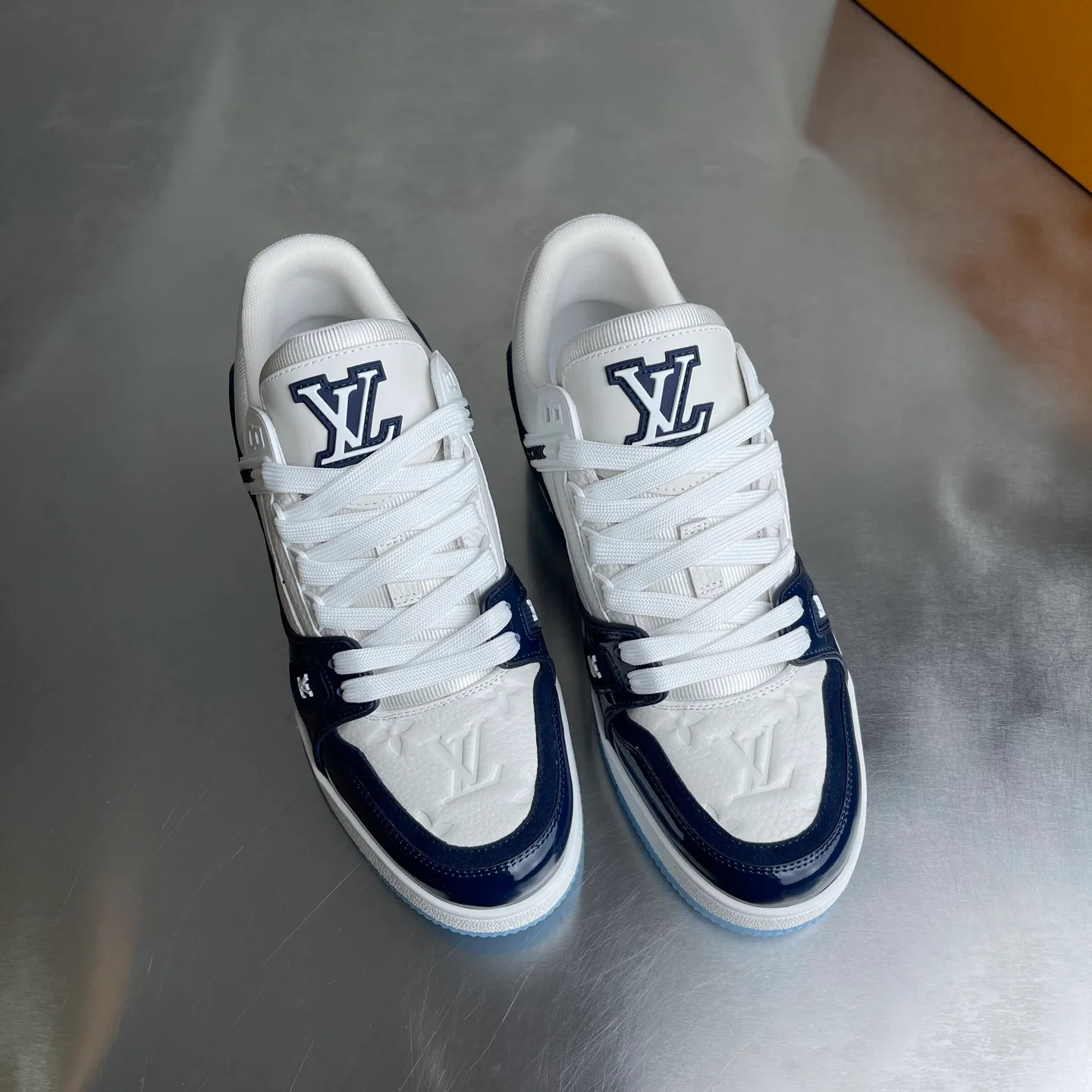 Кроссовки Женские Louis Vuitton 275298