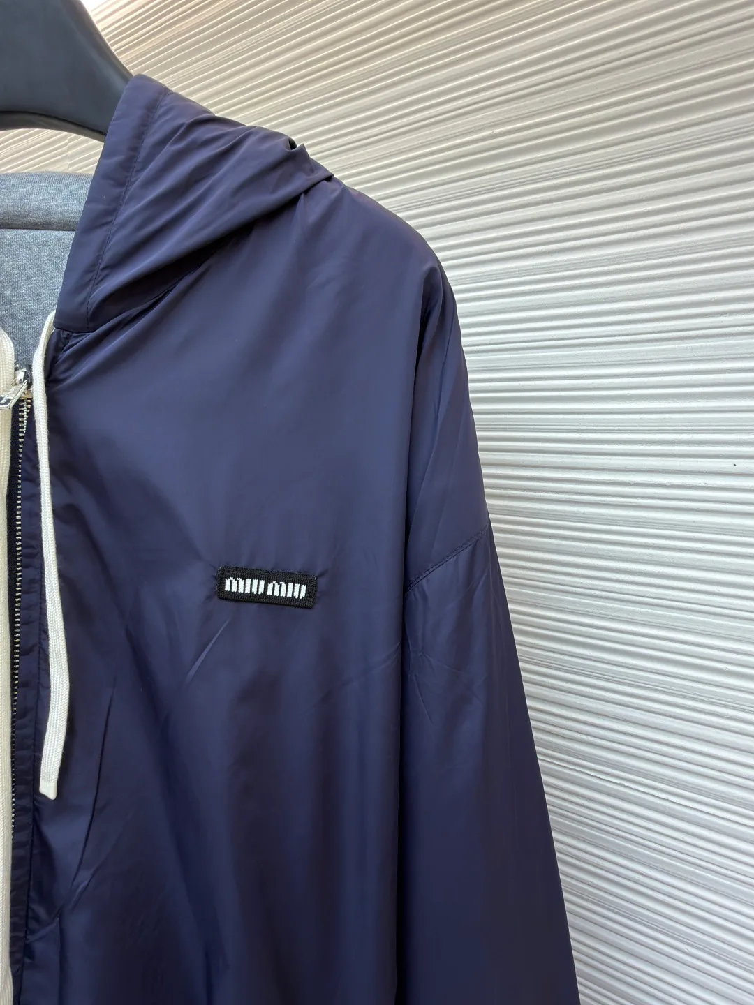 Куртки И Пуховики Мужские Miu Miu 11245819