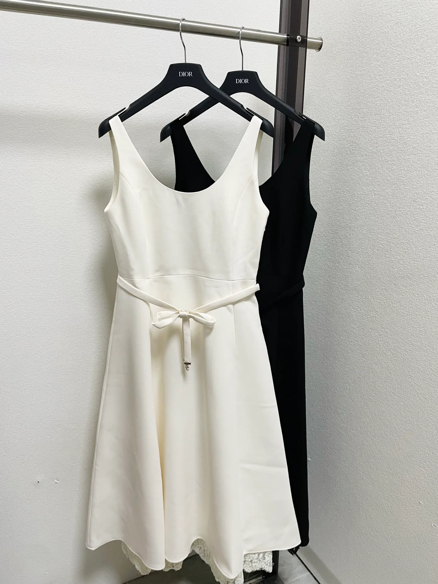 Платья Женские Christian Dior 17369142