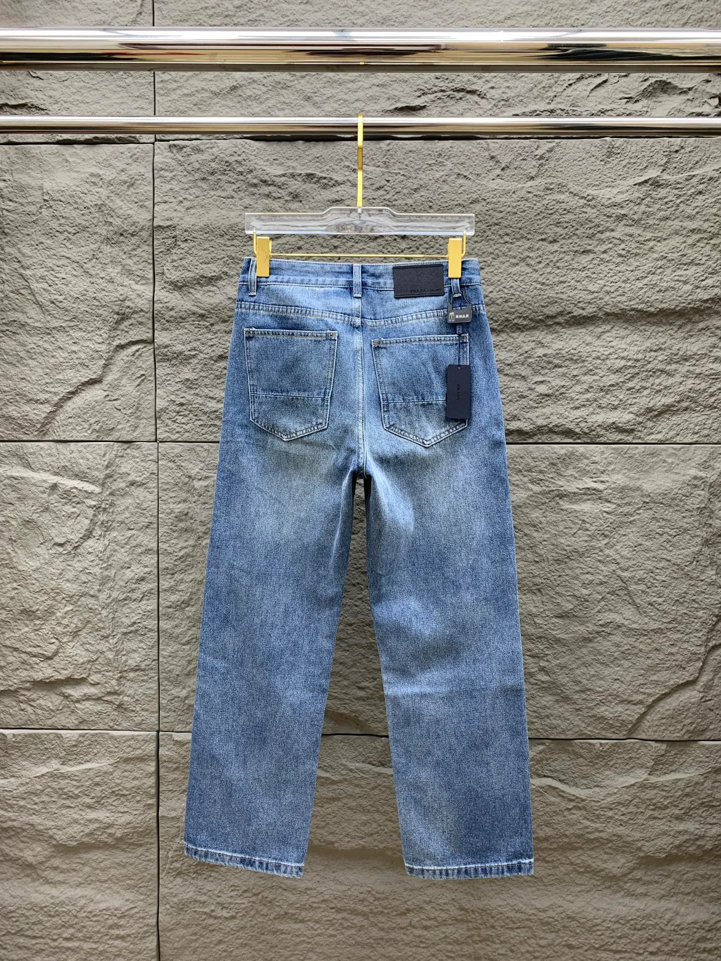 Джинсы Мужские Prada 18296266