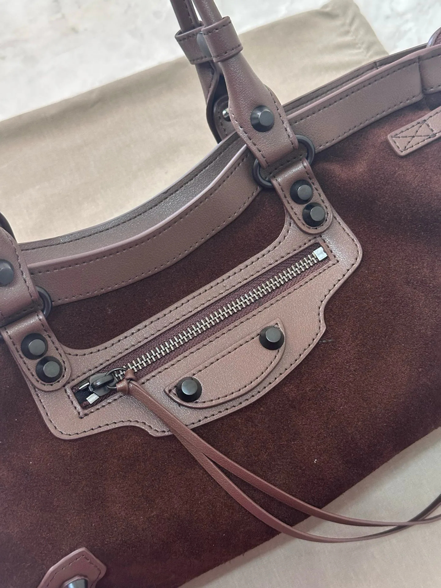 Сумки На Ремне Женские Balenciaga 112451