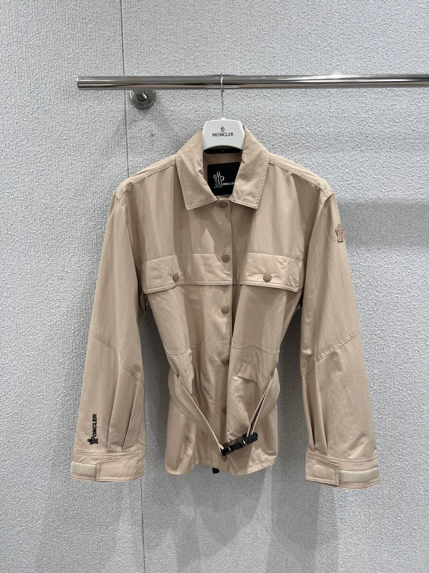 Куртки И Пуховики Женские Moncler 3021135