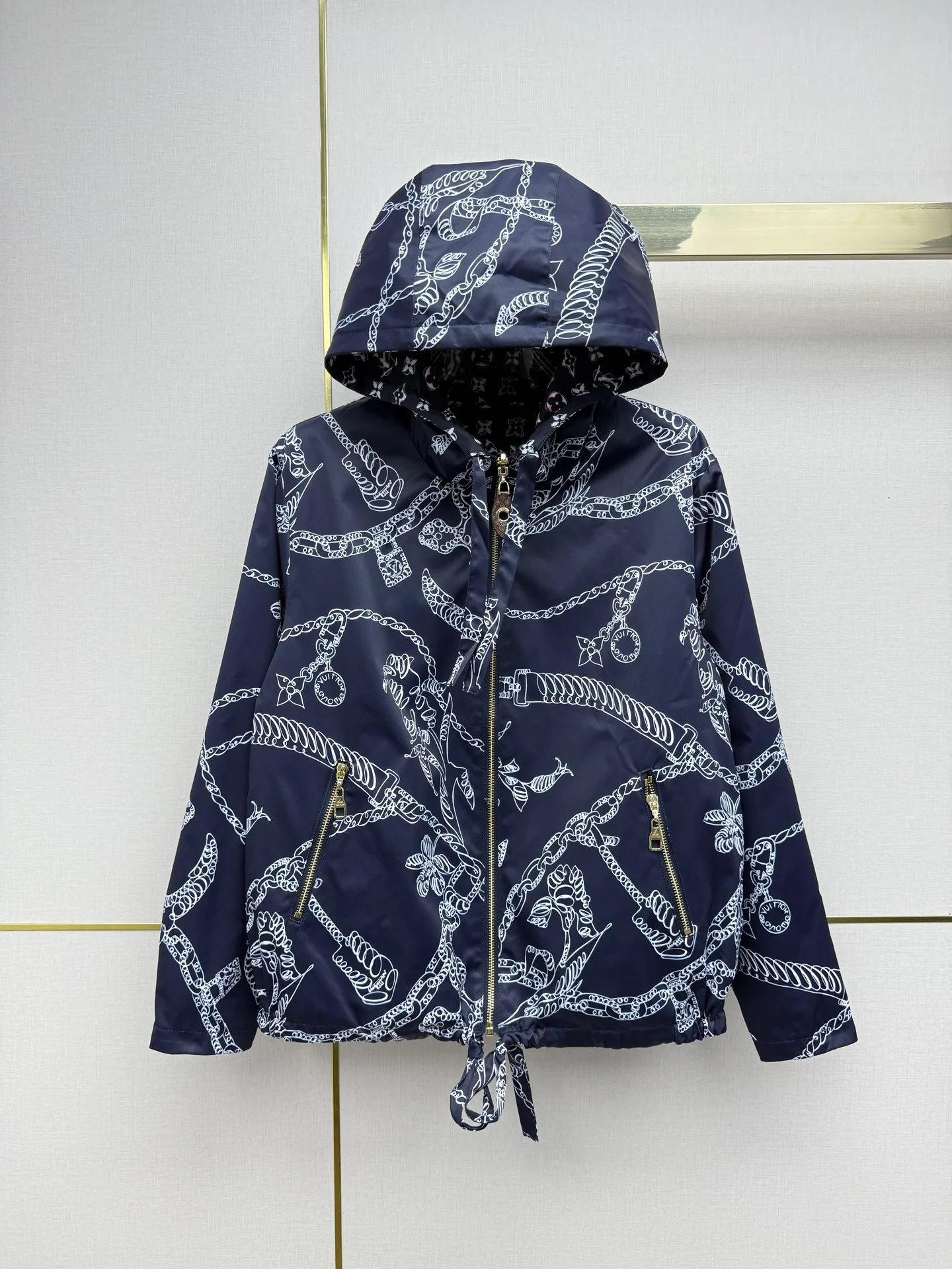 Куртки И Пуховики Женские Louis Vuitton 13048632