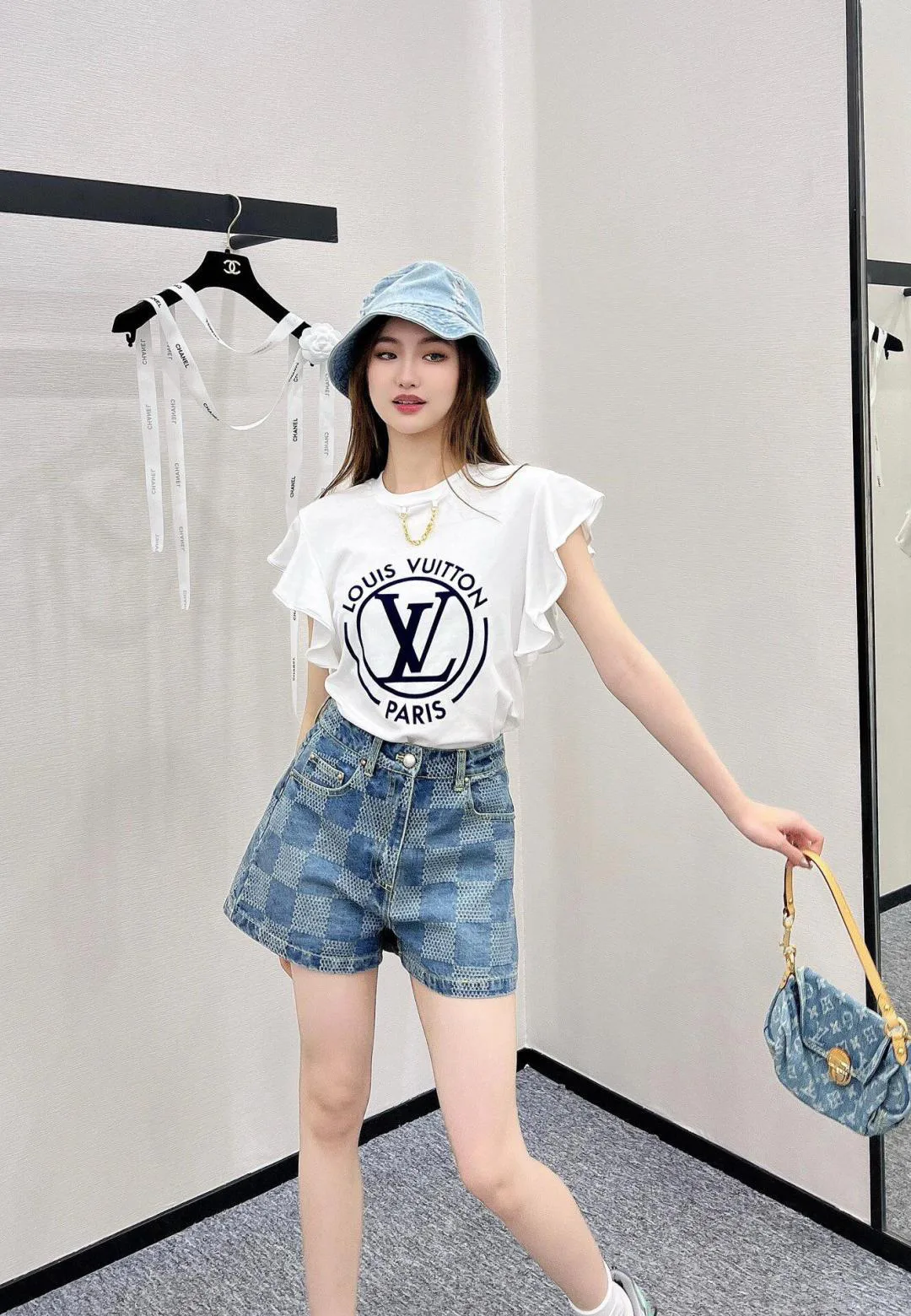 Шорты Мужские Louis Vuitton 13187759