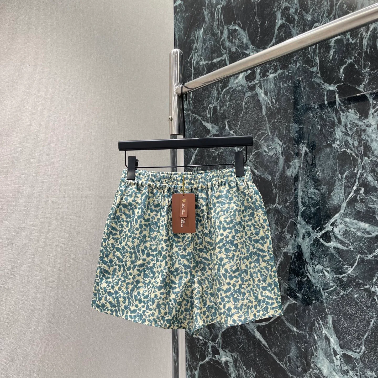 Шорты Женские Loro Piana 18843041