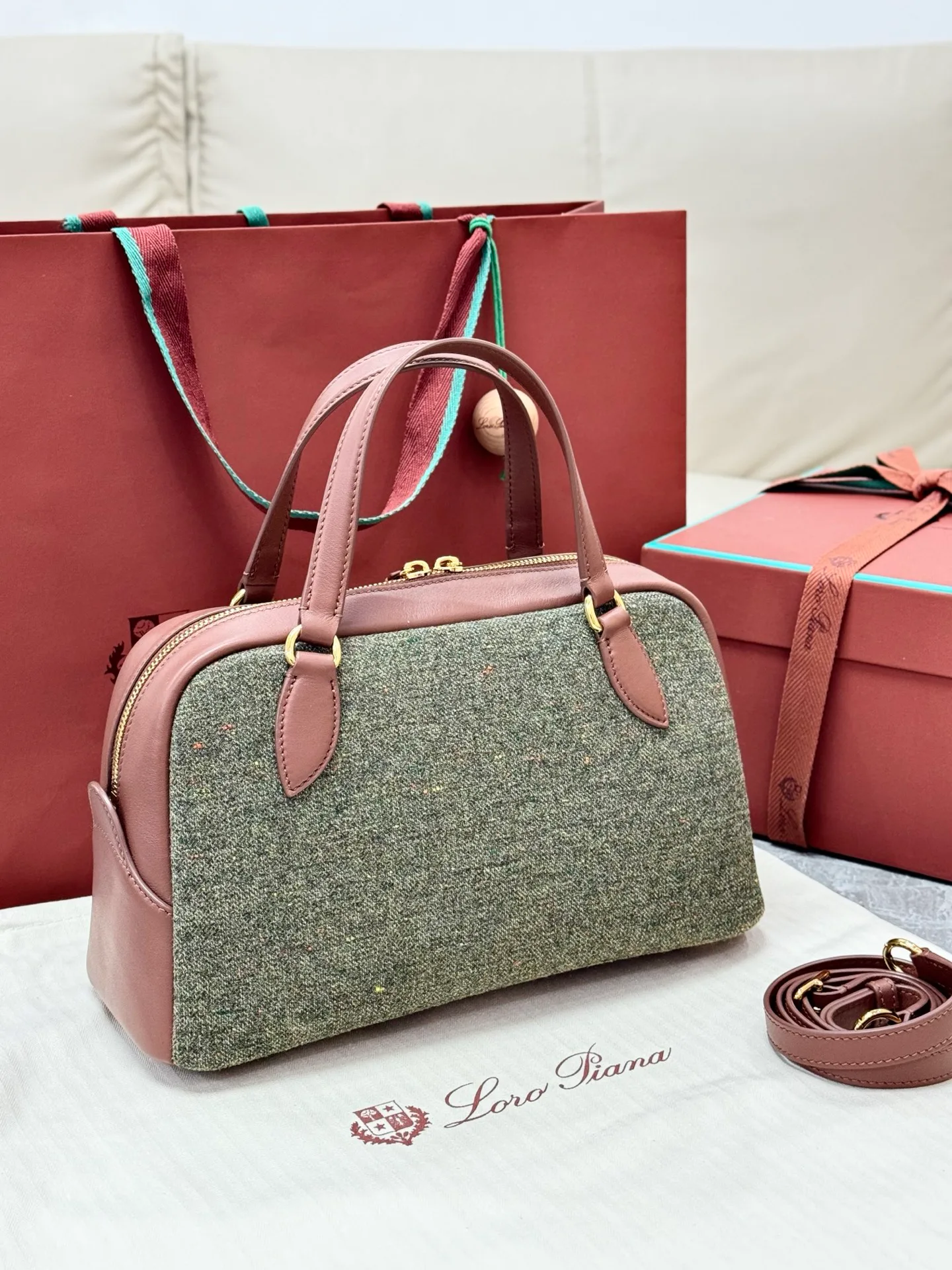 Классические Сумки Женские Loro Piana 11472675