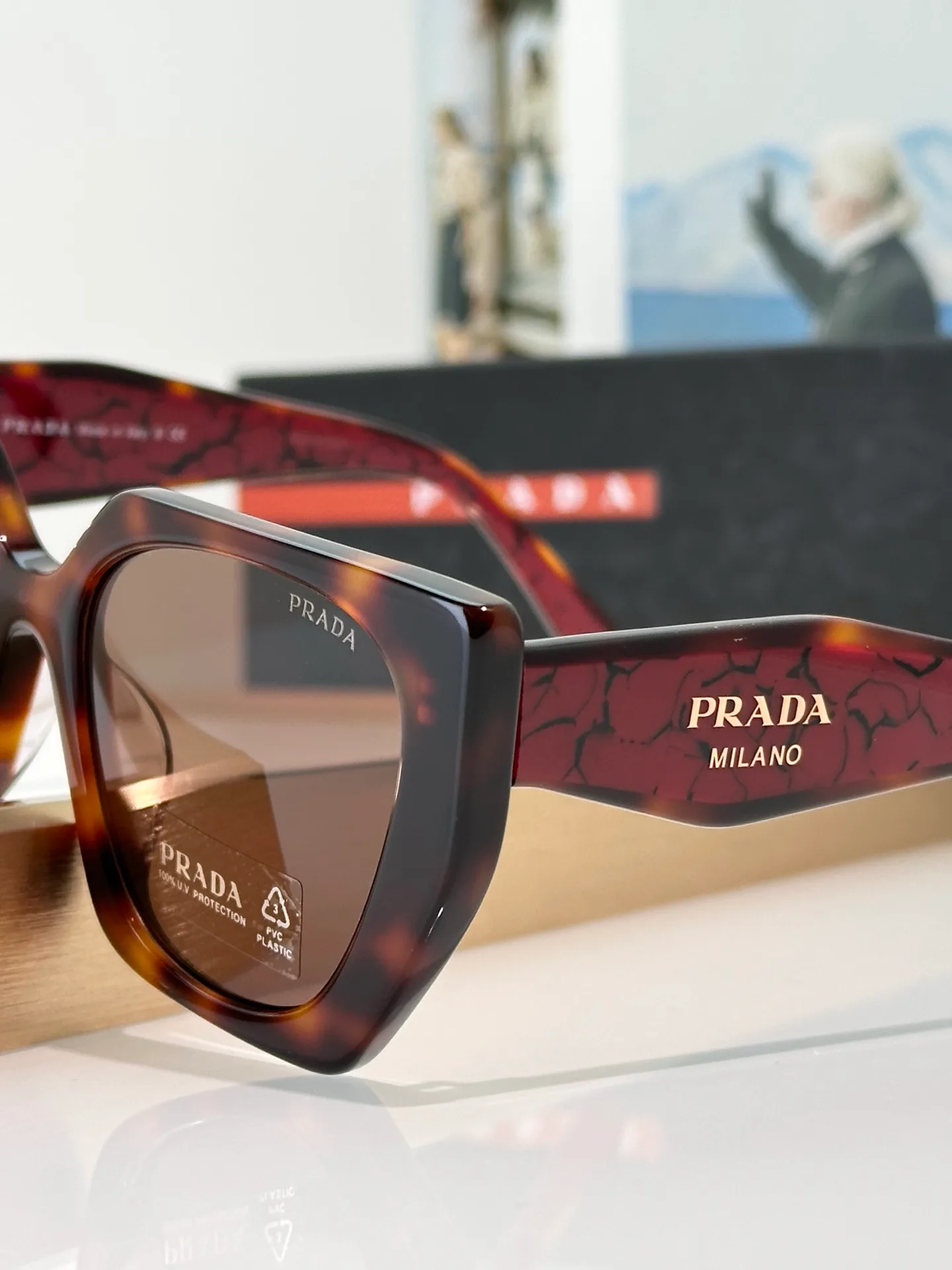 Очки Prada 11687639