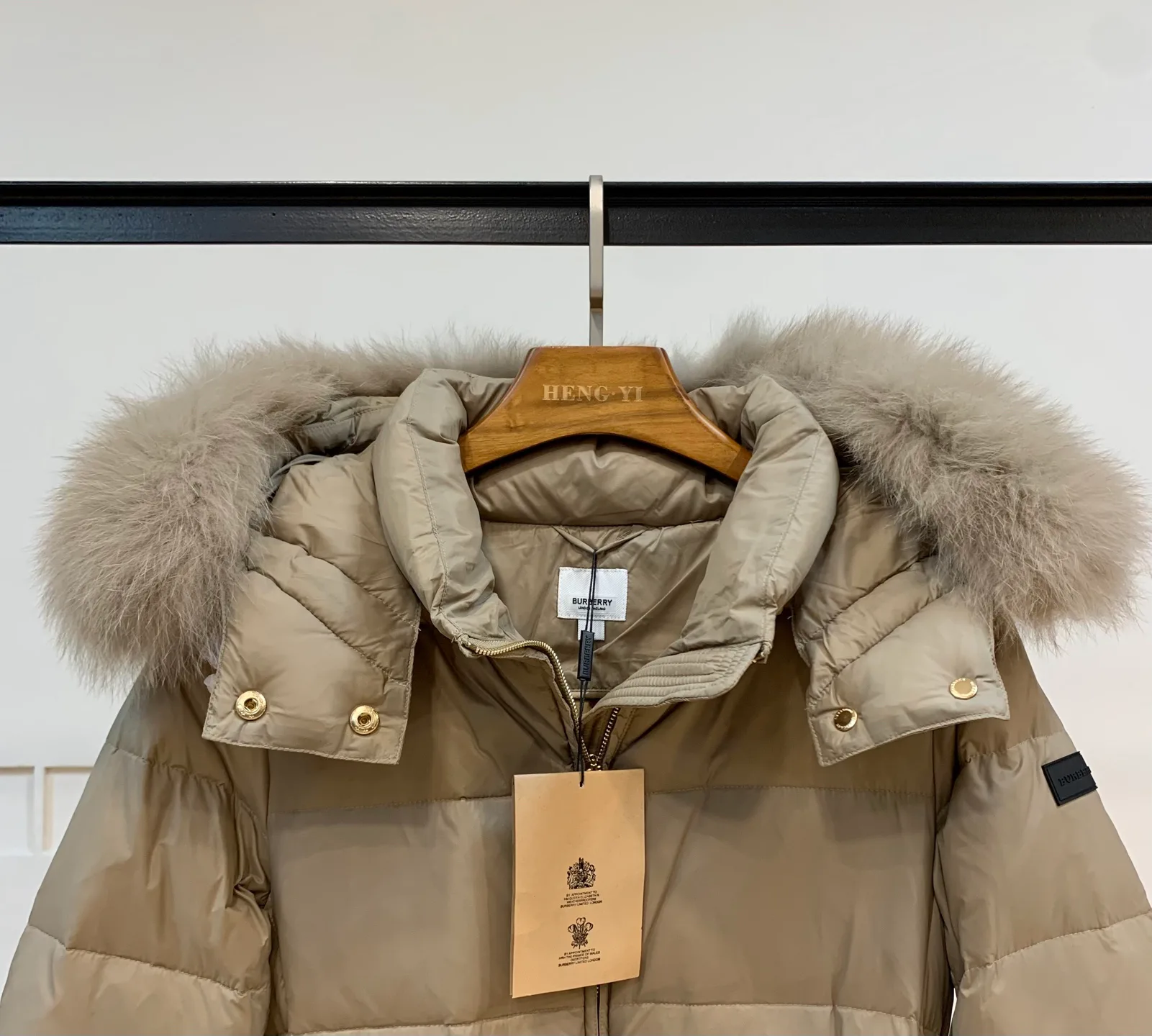 Куртки И Пуховики Женские Burberry 17965237