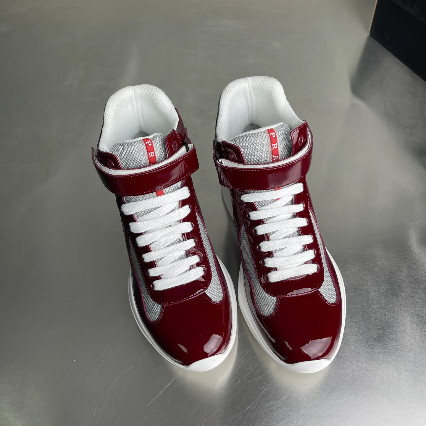 Кроссовки Женские Prada 986871