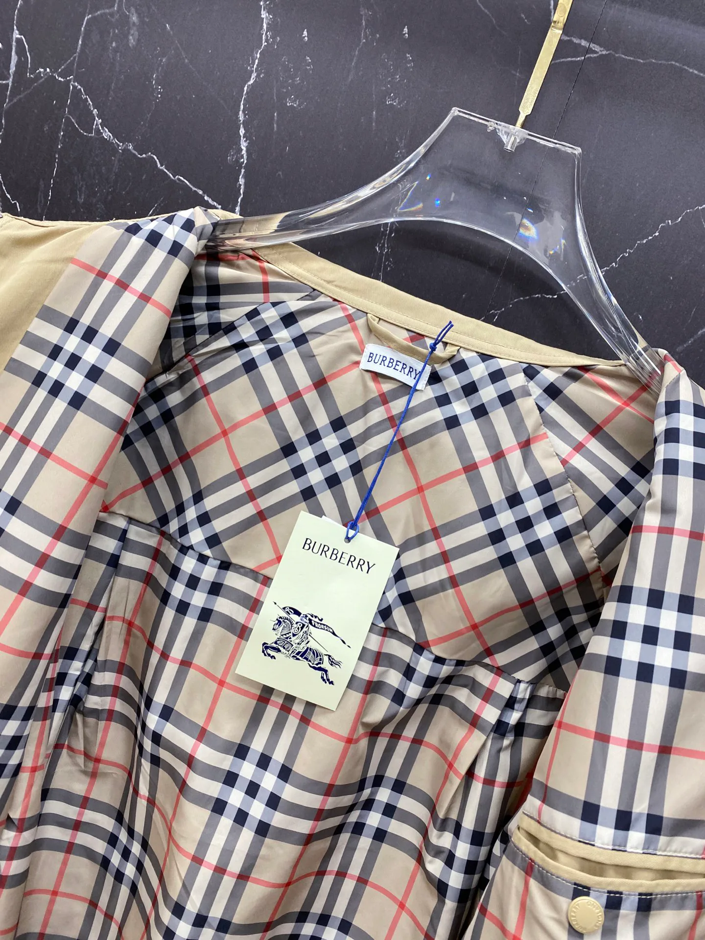 Куртки И Пуховики Мужские Burberry 9760601