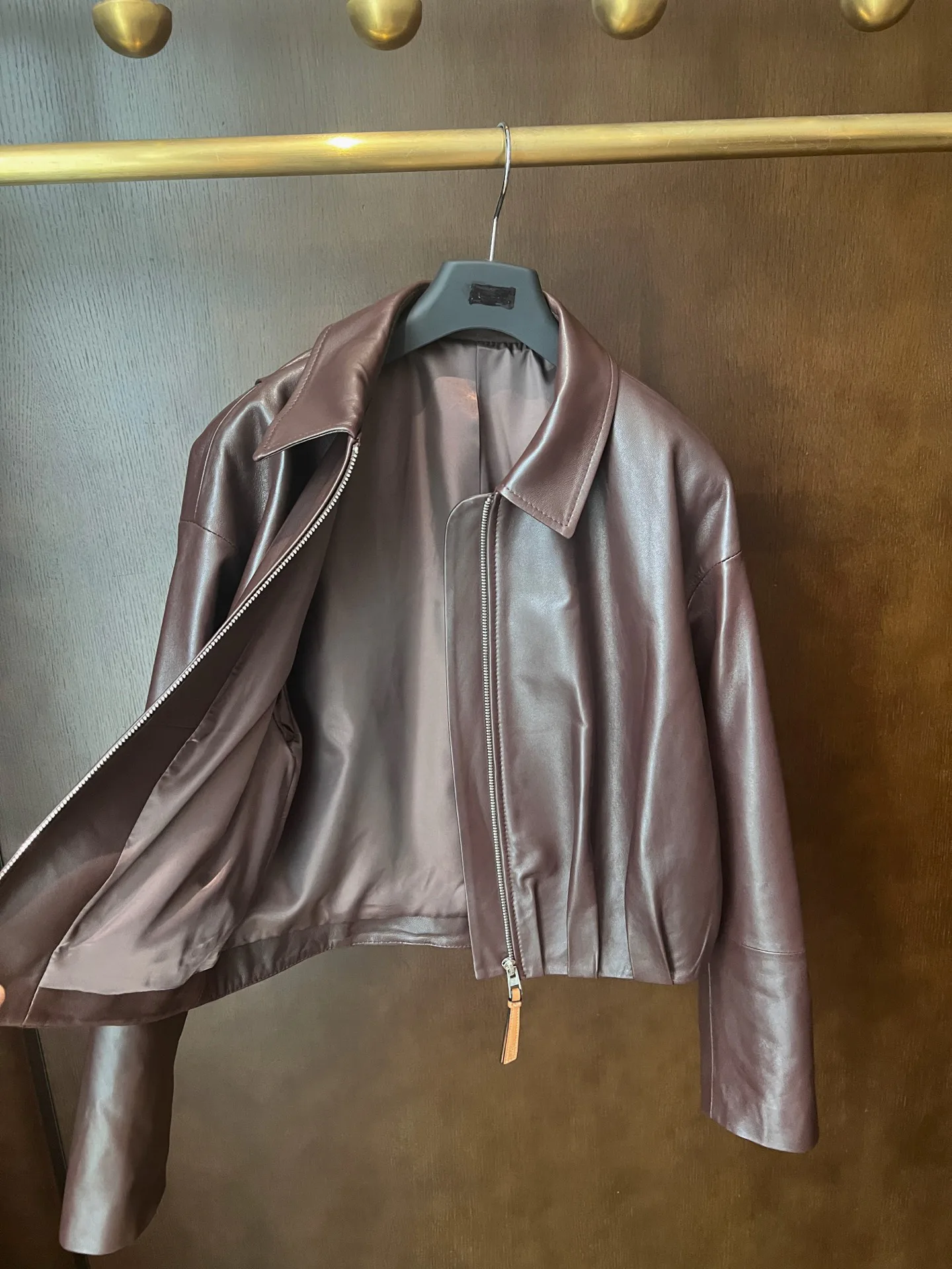 Кожаные Куртки И Дублёнки Женские Loewe 9101802