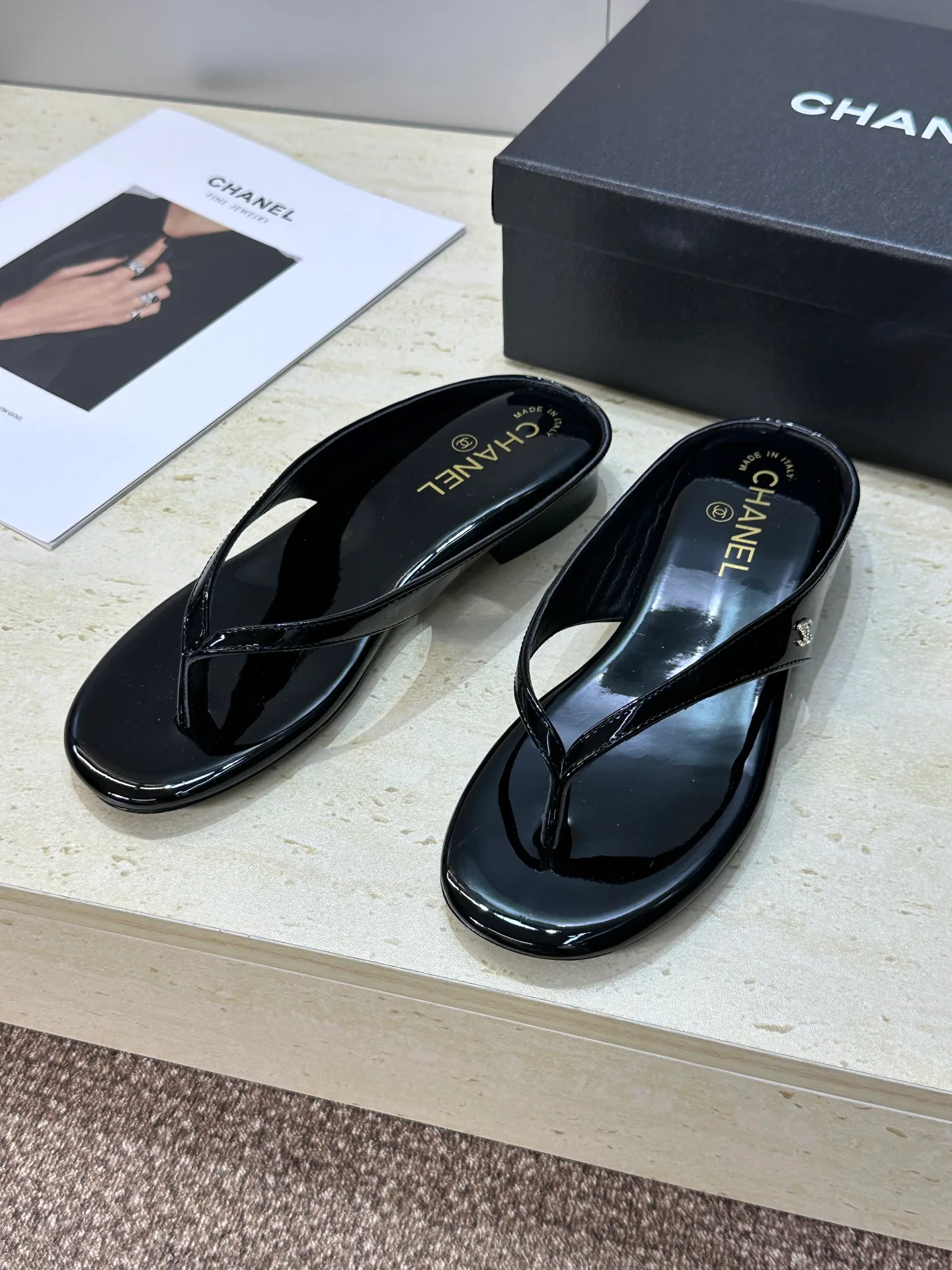 Шлепанцы Женские Chanel 11790988