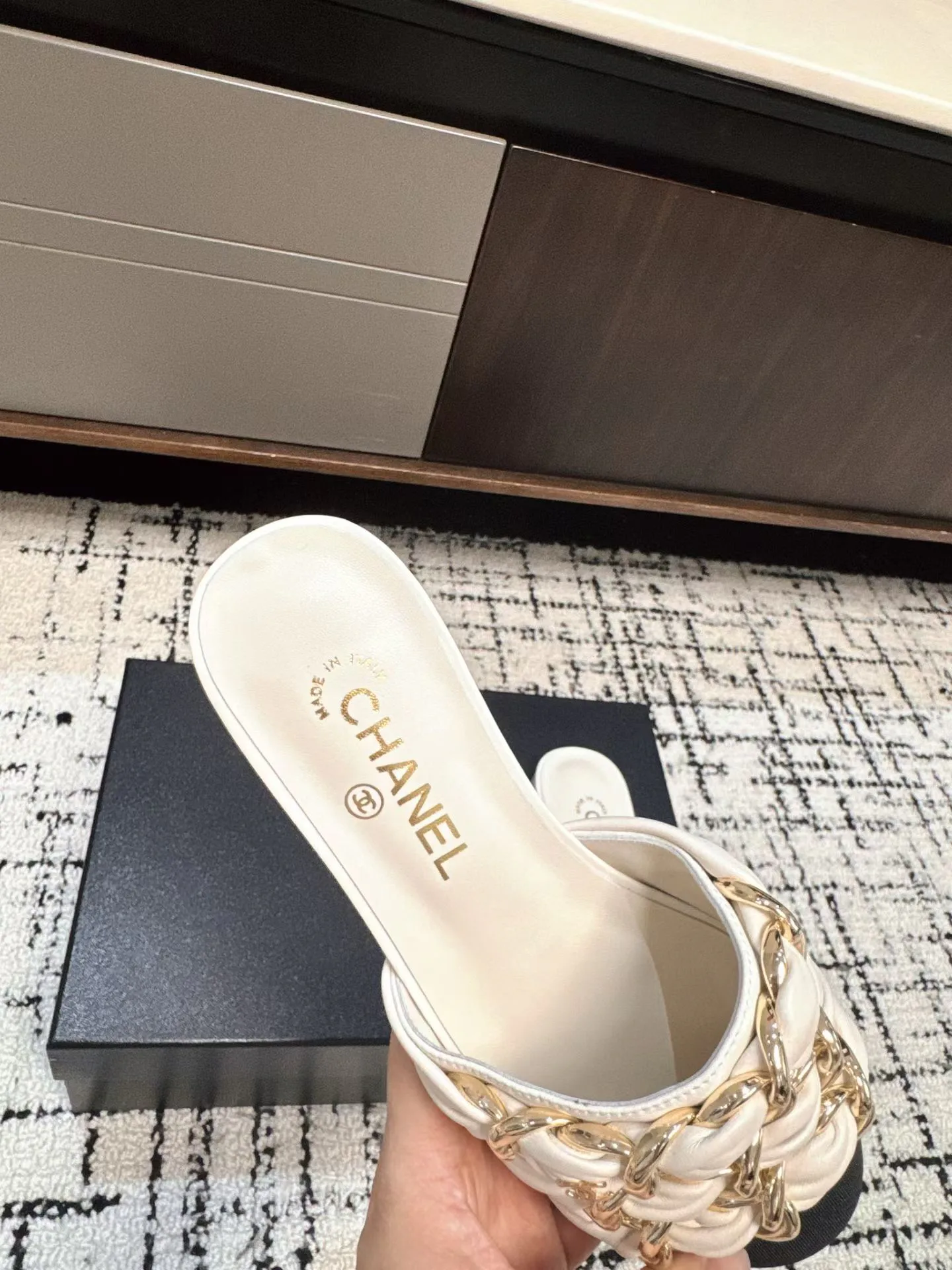 Шлепанцы Женские Chanel 736004