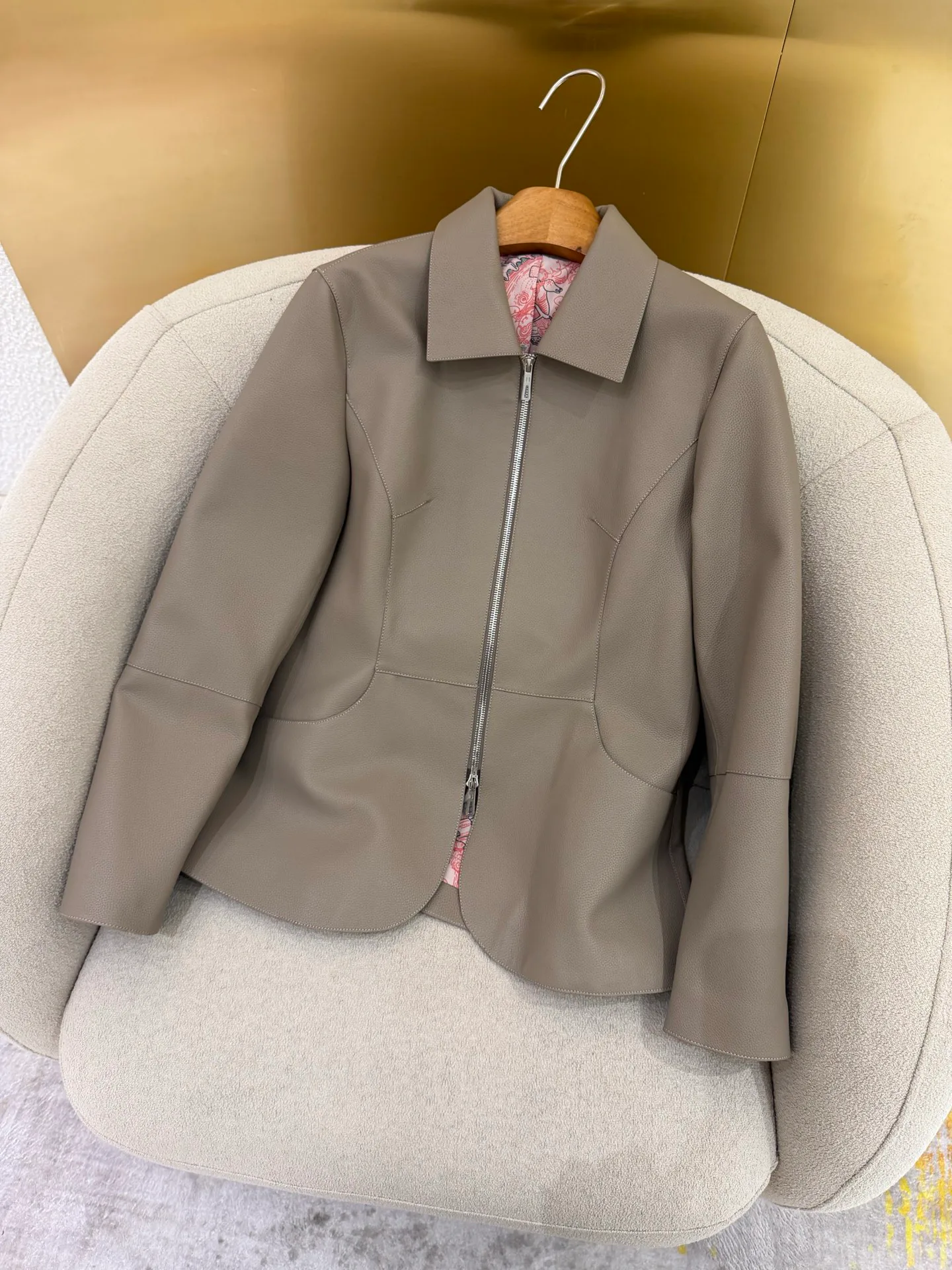 Кожаные Куртки И Дублёнки Женские Hermes 17959242
