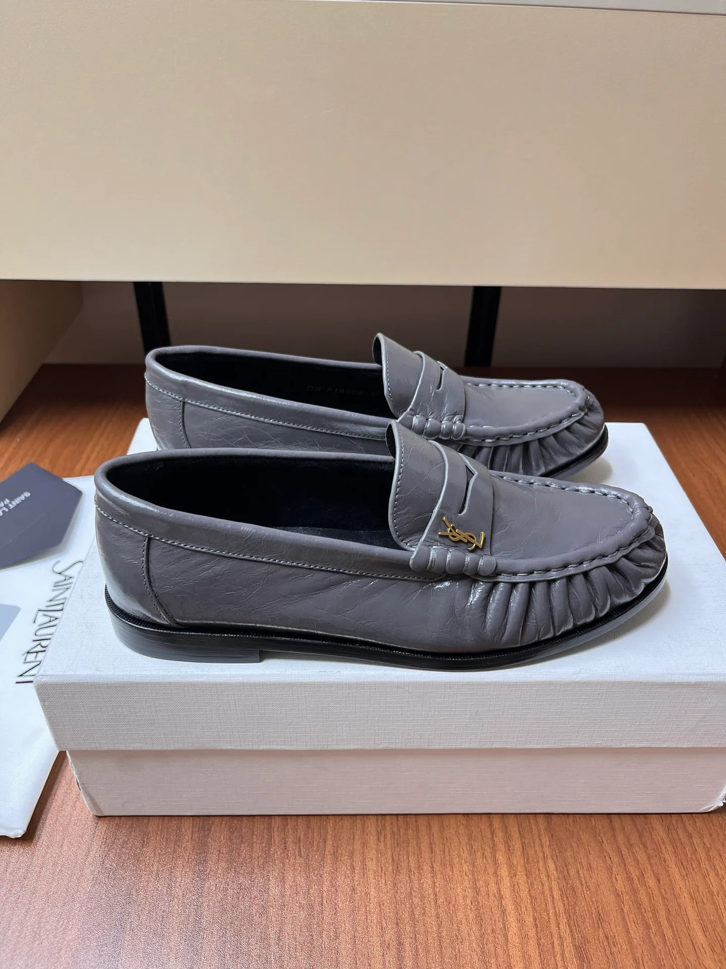 Лоферы И Мокасины Женские Saint Laurent 18037874
