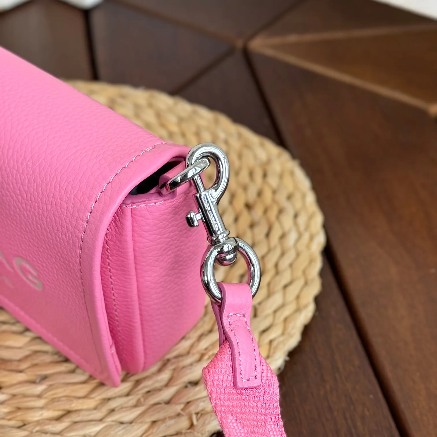 Сумки На Ремне Женские Michael Kors 11633580