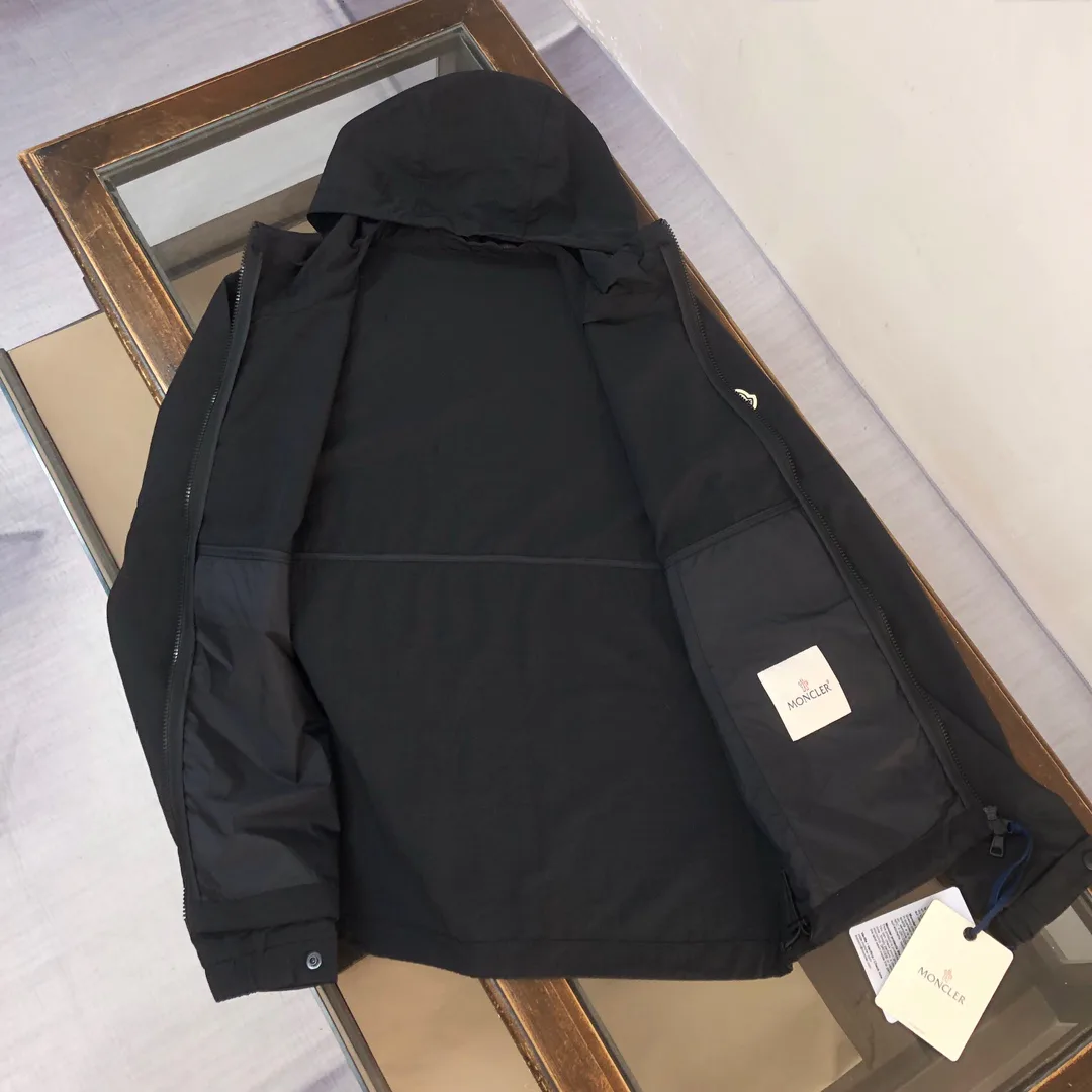 Куртки И Пуховики Мужские Moncler 17286027