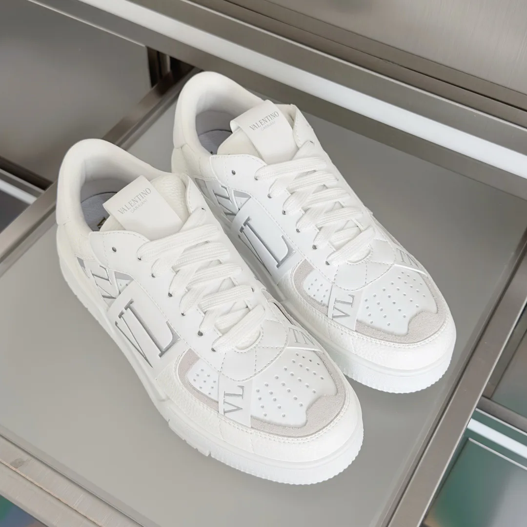 Кроссовки Женские Valentino 877997