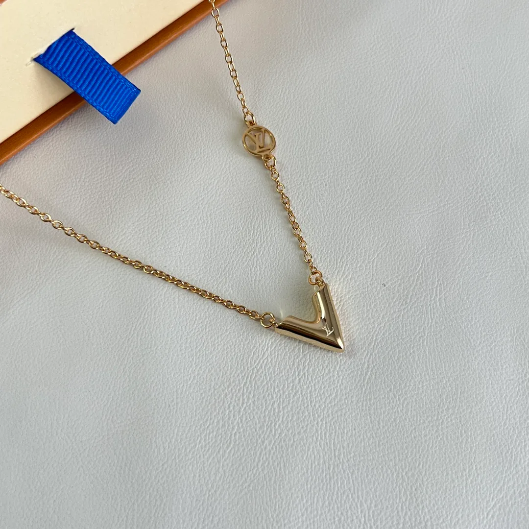 Бижутерия Louis Vuitton 11684845