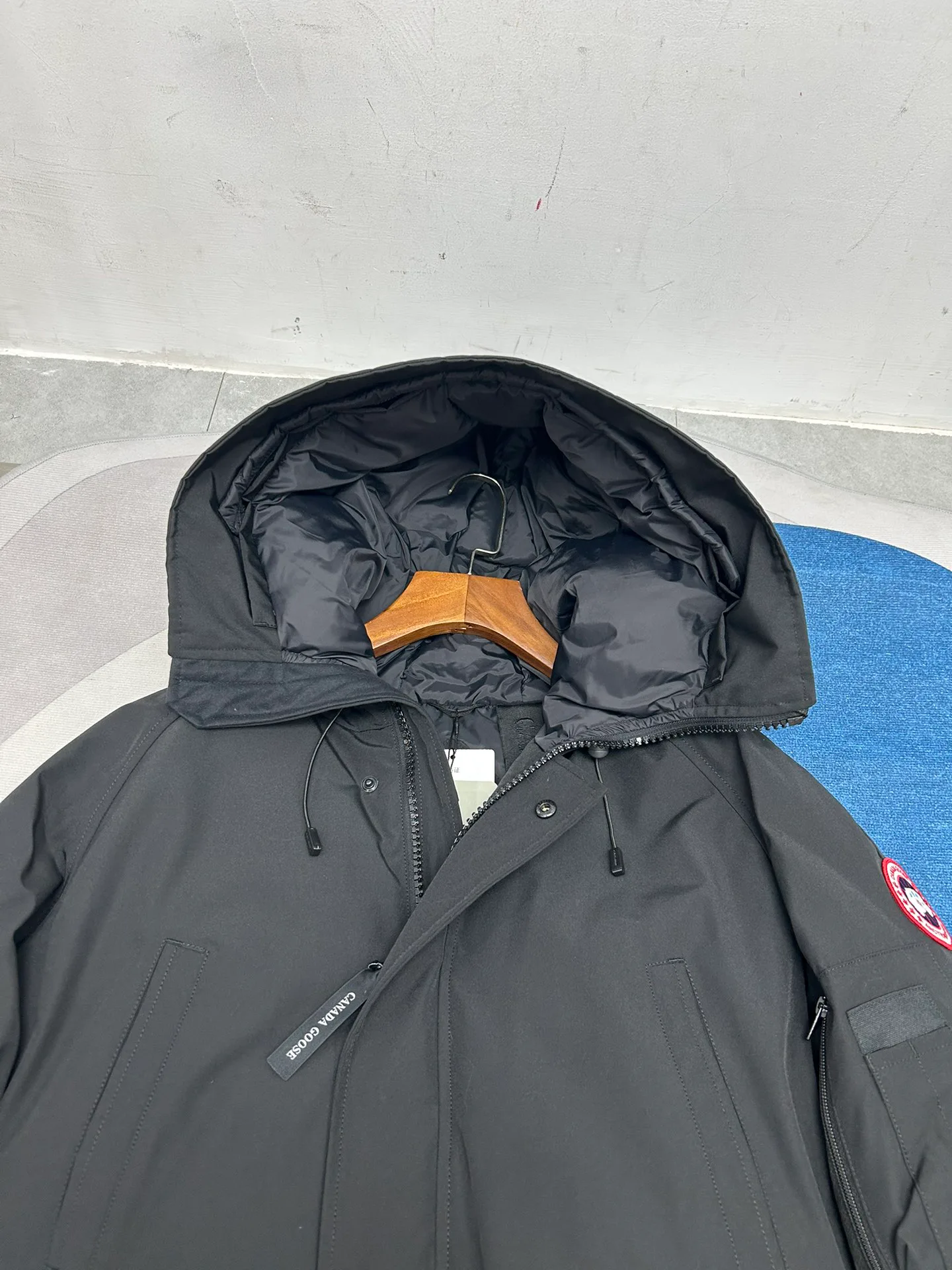 Куртки И Пуховики Женские Canada Goose 901401