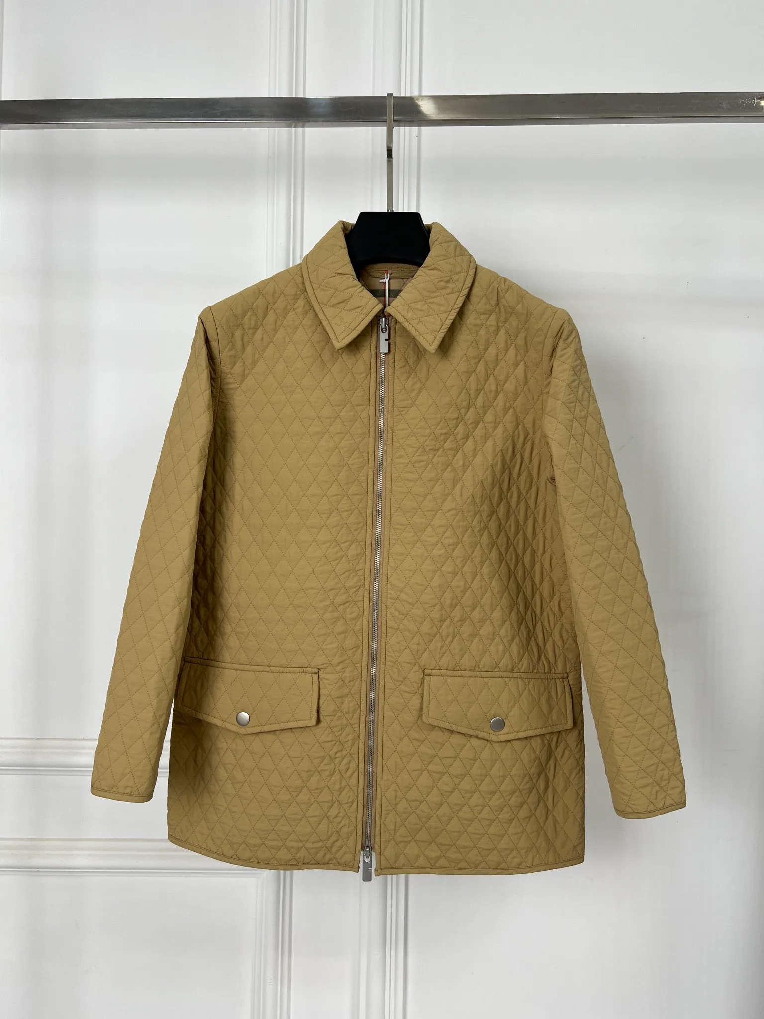 Куртки И Пуховики Женские Burberry 10898923