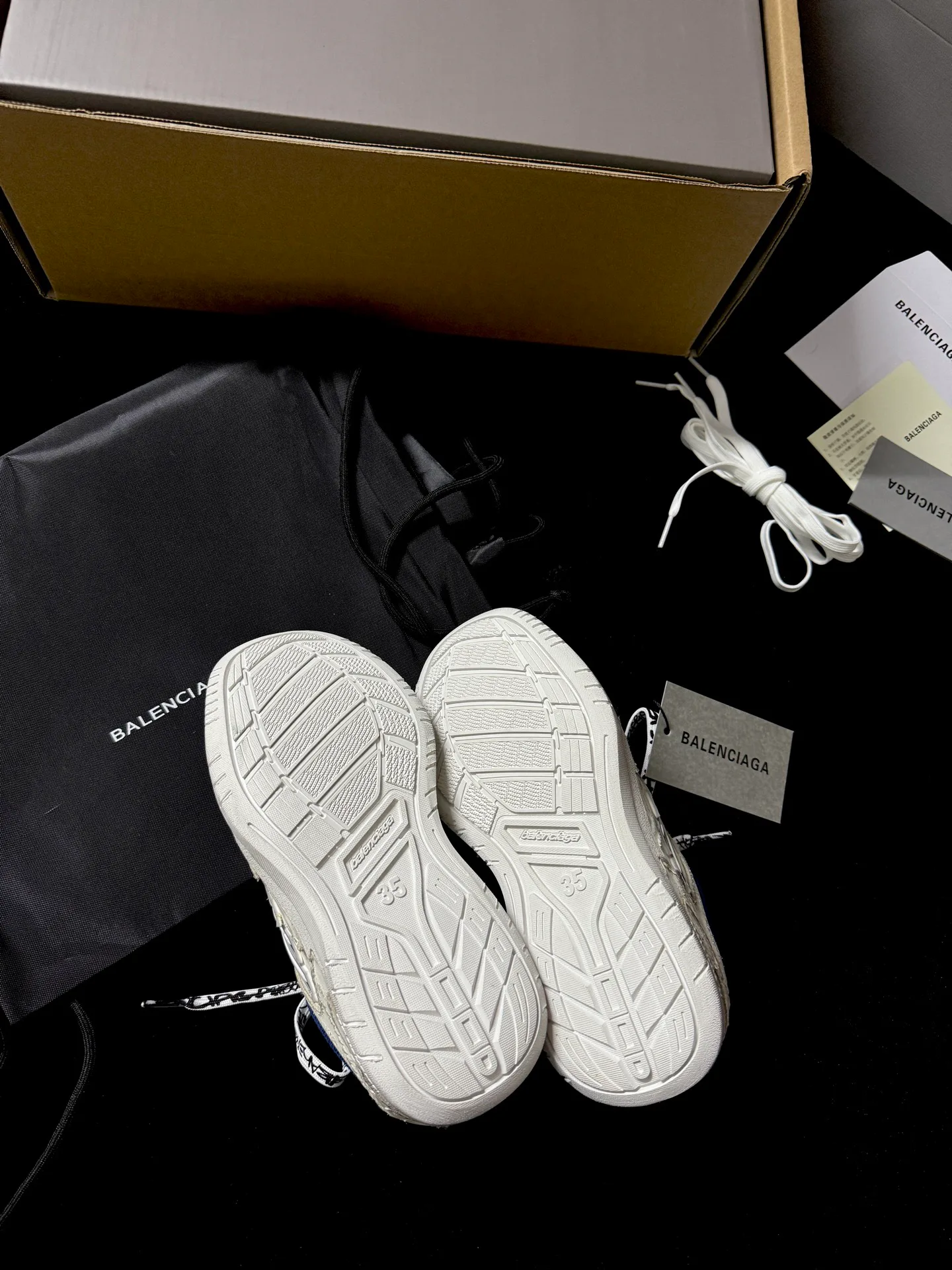 Кроссовки Женские Balenciaga 11470661
