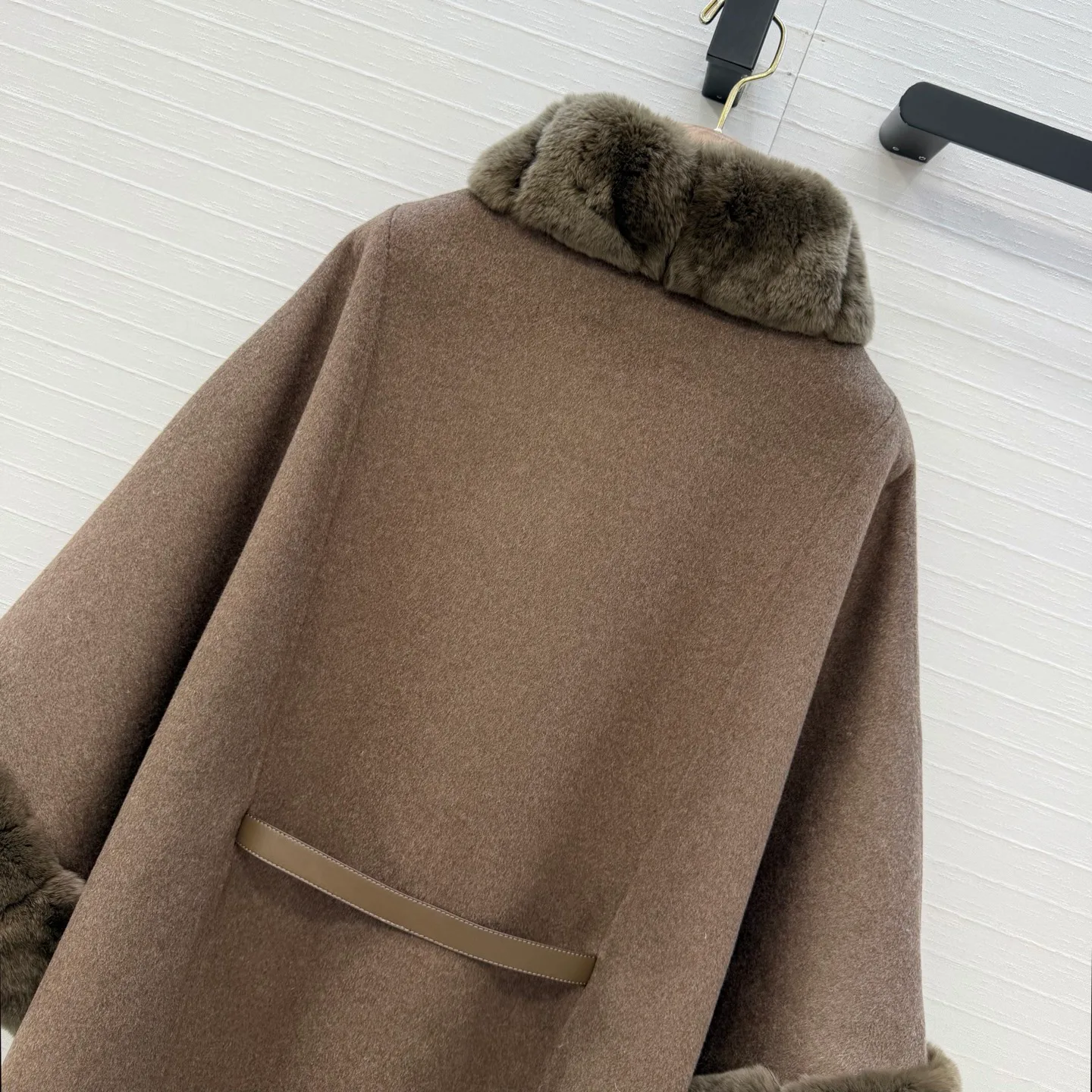 Пальто Женские Loro Piana 19393638