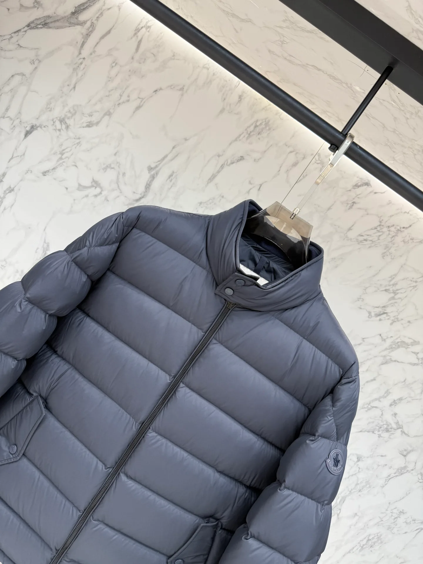 Куртки И Пуховики Мужские Moncler 17927280