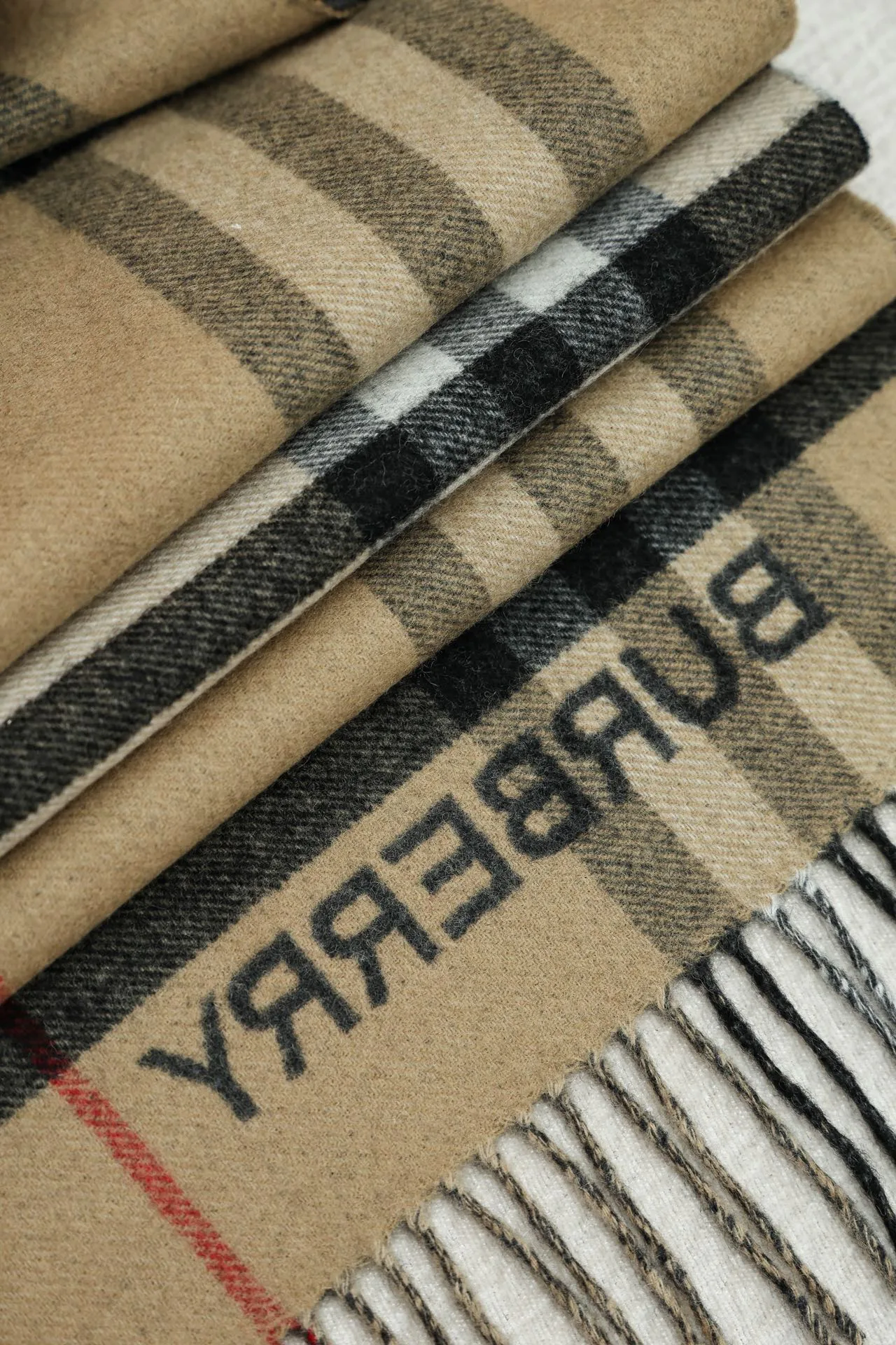 Шарфы Burberry 338237