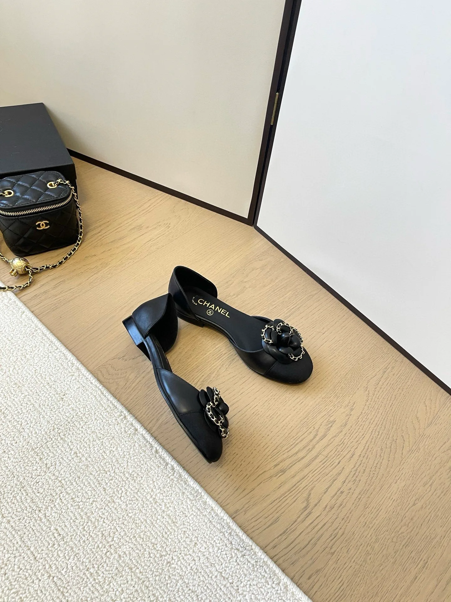 Туфли Женские Chanel 13353547
