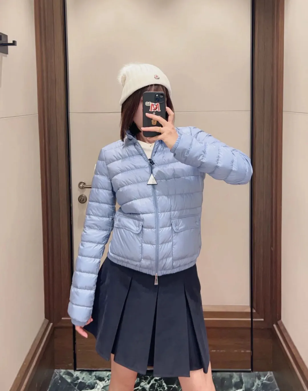 Куртки И Пуховики Женские Moncler 18989600