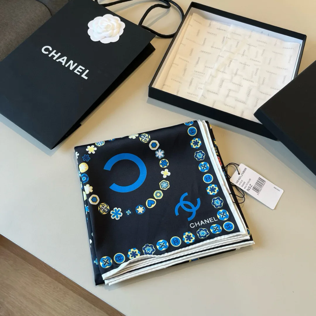 Платки Chanel 11115343