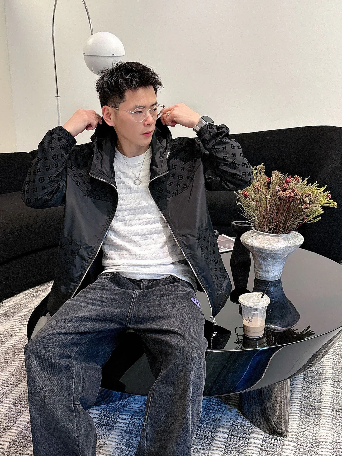 Куртки И Пуховики Мужские Louis Vuitton 4734117