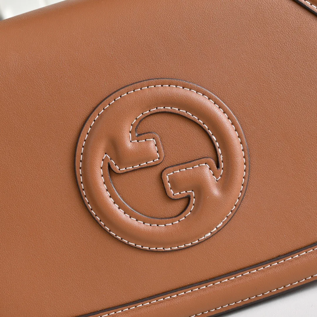 Классические Сумки Женские Gucci 18005153