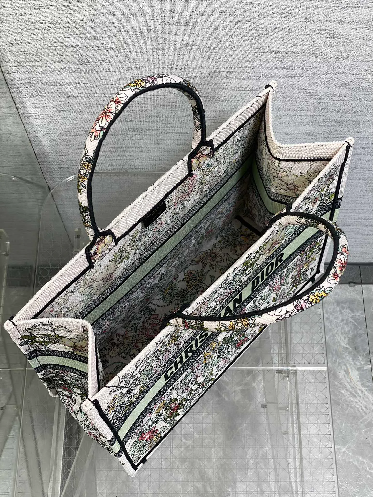 Классические Сумки Женские Christian Dior 11224047