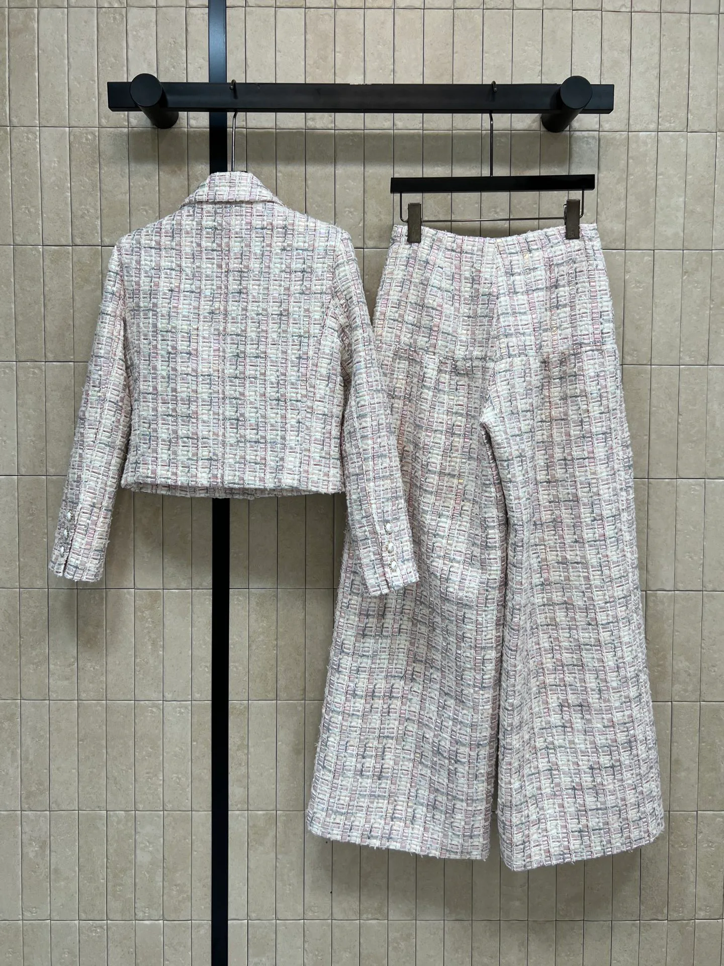 Костюмы Женские Chanel 3638417