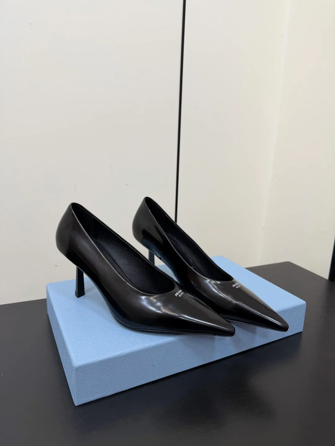 Туфли Женские Prada 17456126