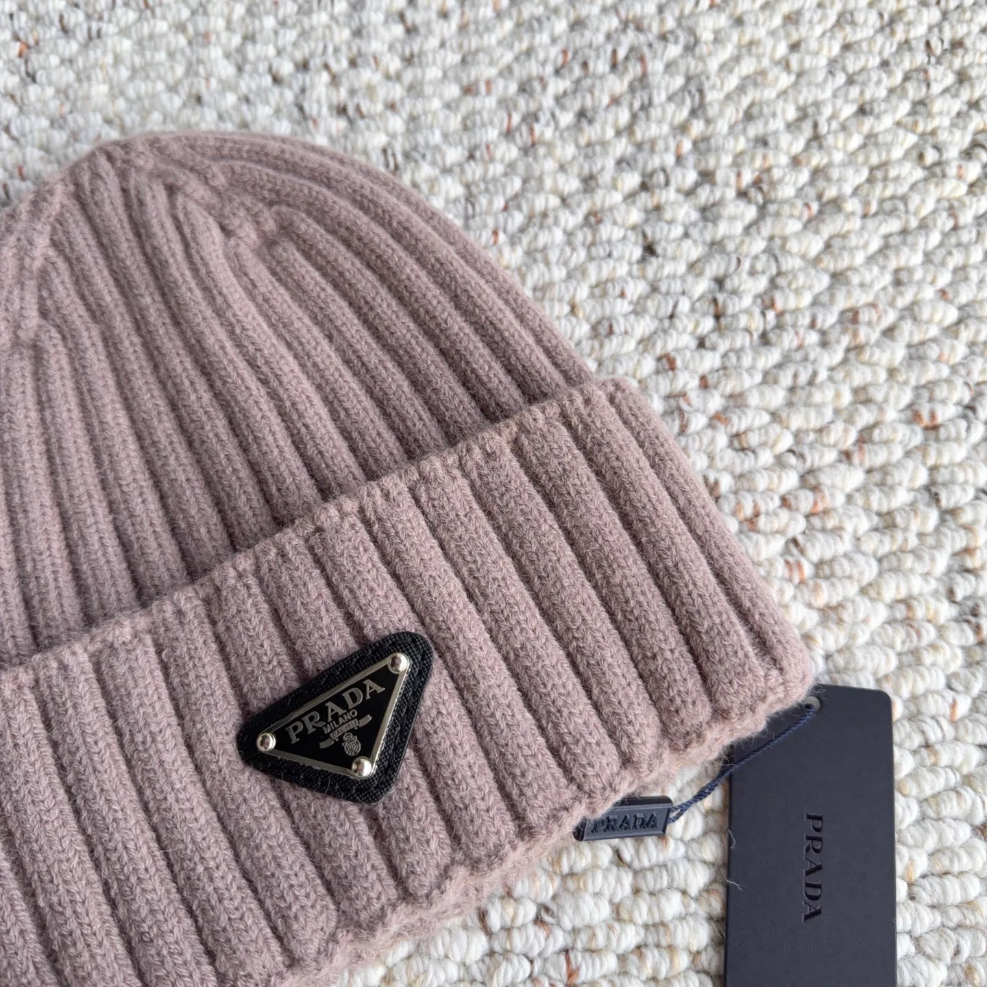 Головные Уборы Prada 18297784