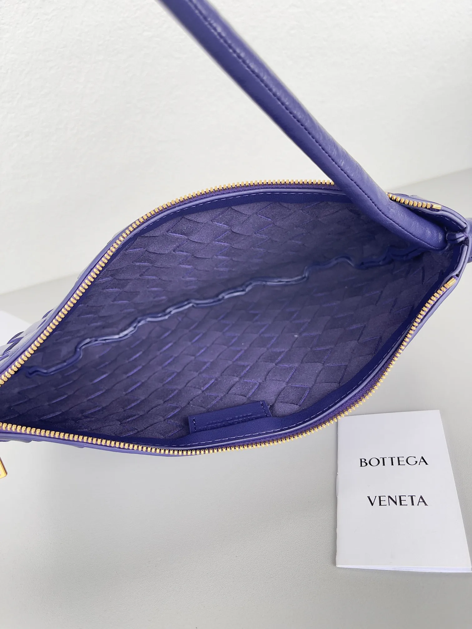 Классические Сумки Женские Bottega Veneta 33174