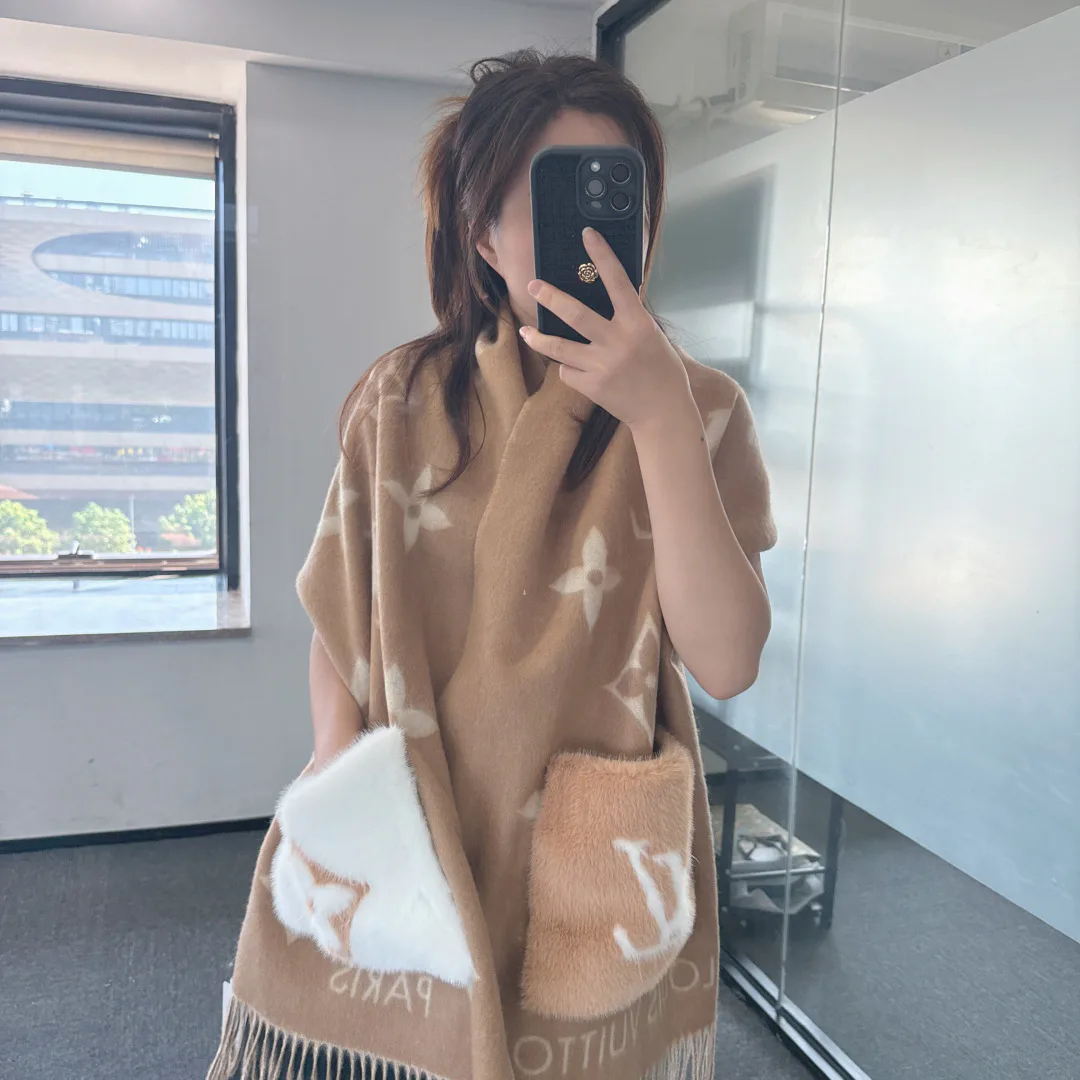 Шарфы Louis Vuitton 262416