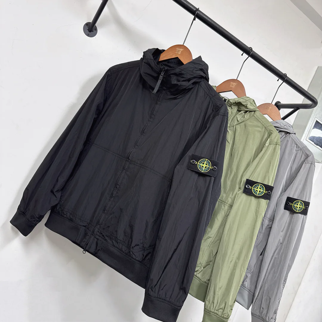 Куртки И Пуховики Женские Stone Island 9620249