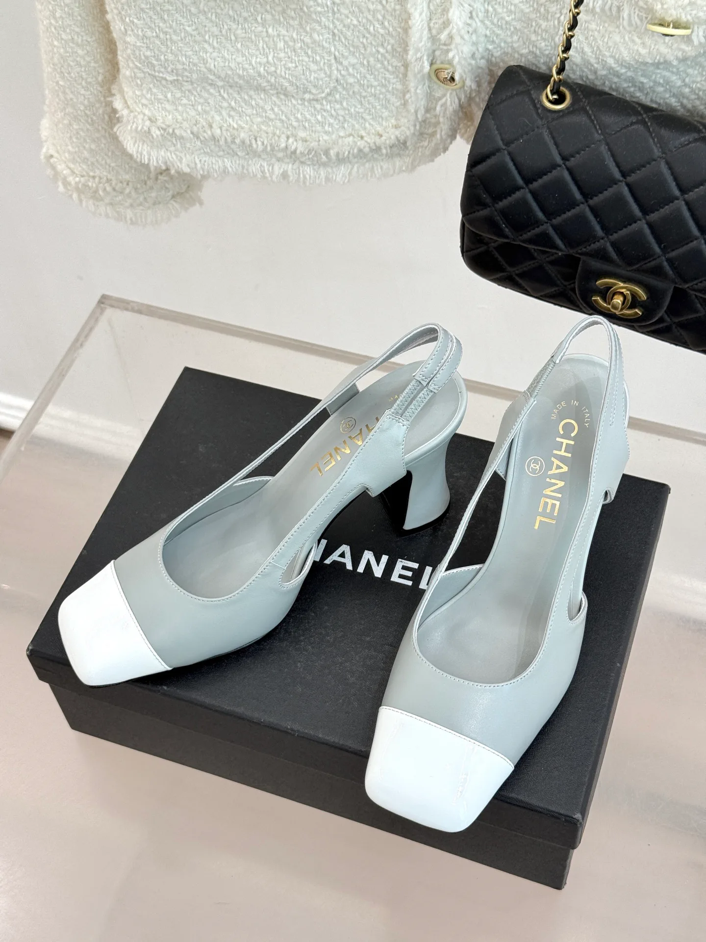 Босоножки Женские Chanel 13151682