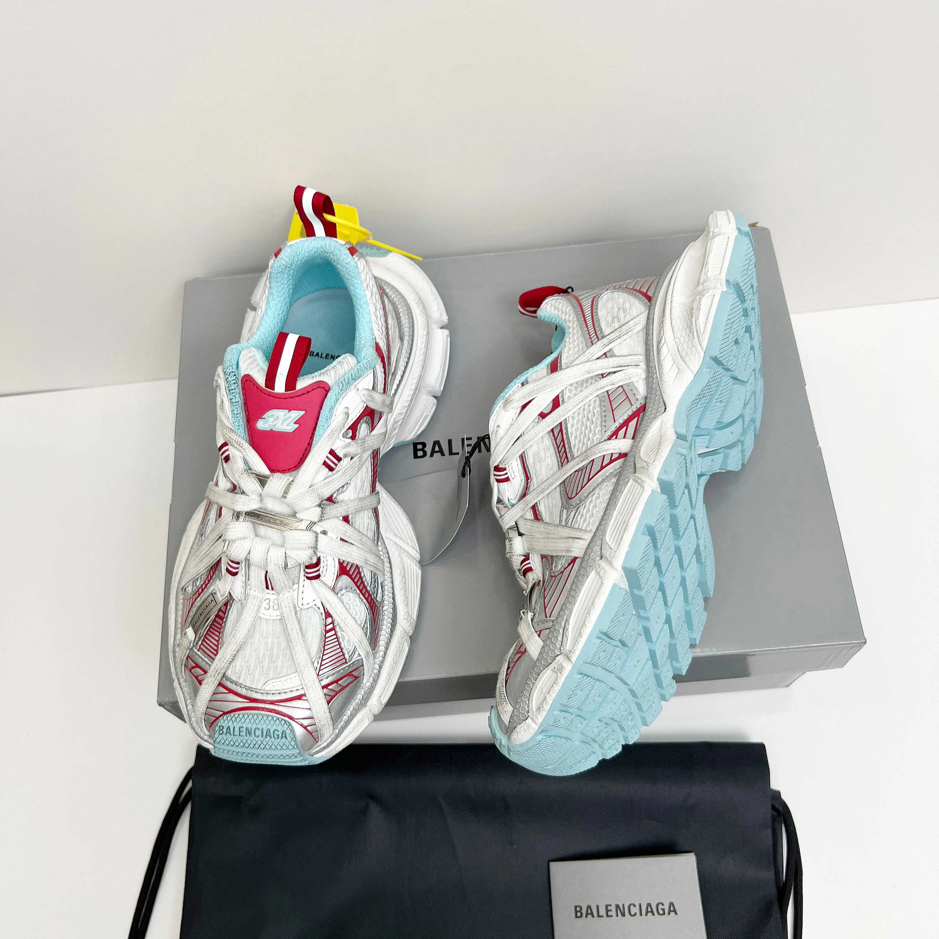 Кроссовки Женские Balenciaga 6428101