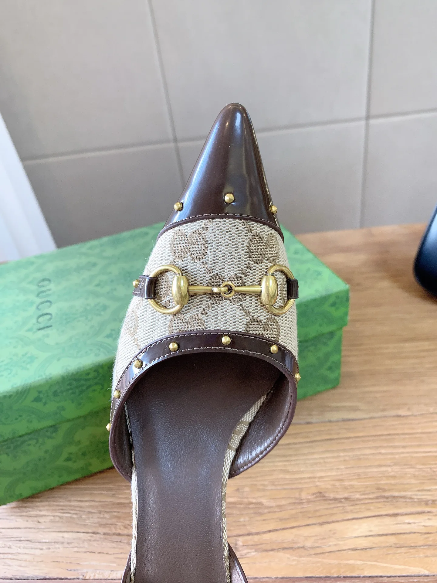 Туфли Женские Gucci 17432048