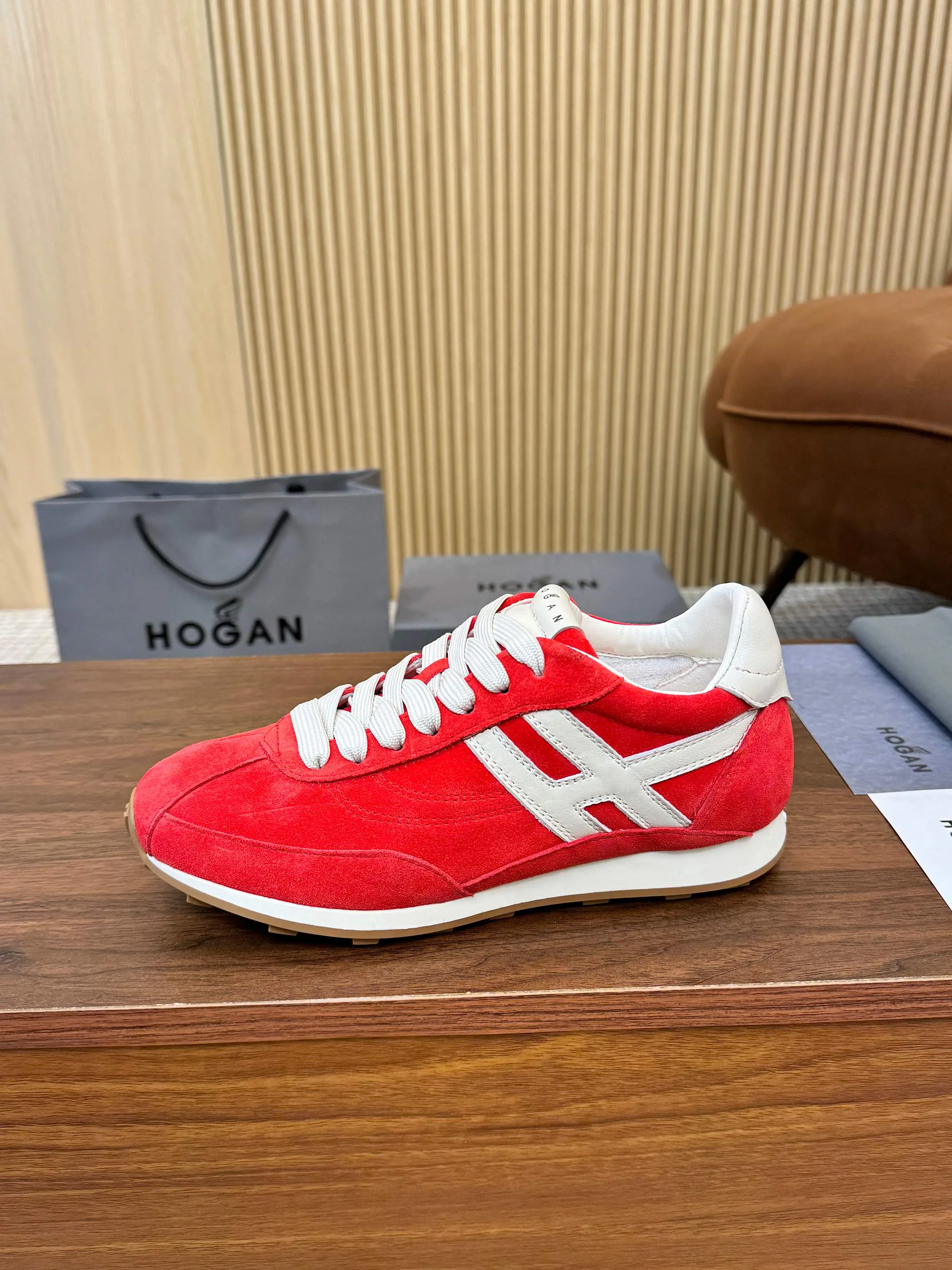 Кроссовки Женские Hogan 11745751
