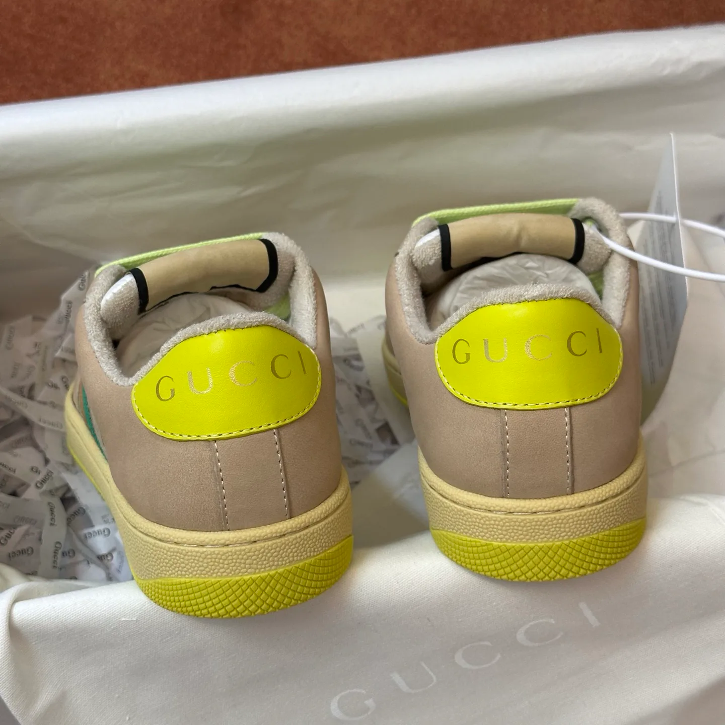 Кроссовки Женские Gucci 698248